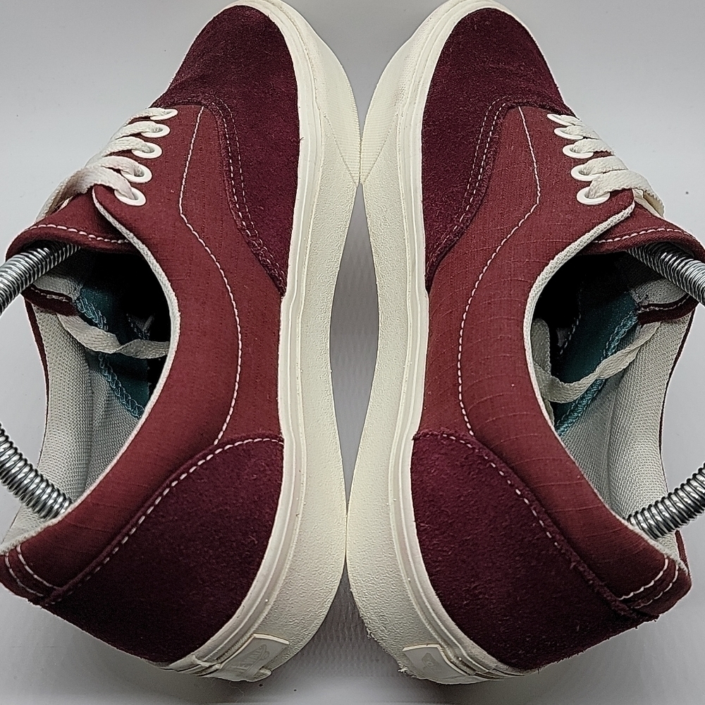 Unisex Vans canvas/suede skate shoes with box - Picture 8 of 12
